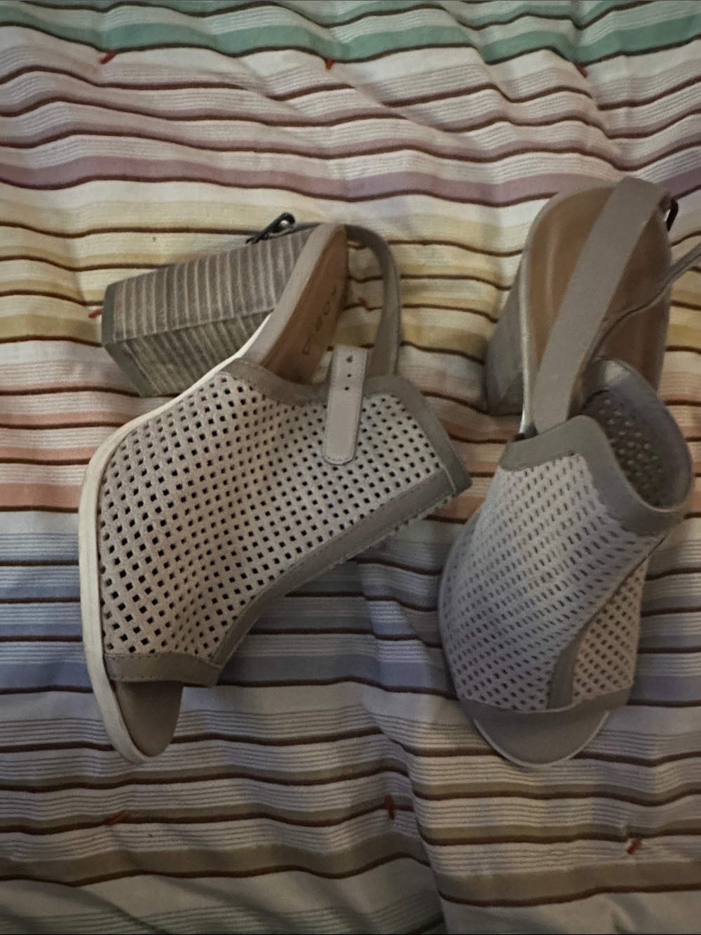 Kelsi Dagger Brooklyn Goya perforated heel